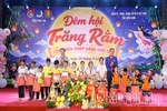 Đêm hội trăng rằm “Lồng đèn thắp sáng ước mơ” xã Liên Sơn