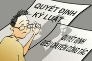 Không chỉ khóc mướn cho “sâu”