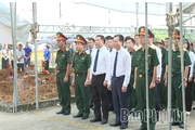 Lấy mẫu ADN hài cốt liệt sĩ chưa xác định danh tính tại xã Bình Xuyên