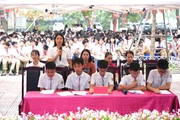 Phê phán để sửa chữa, không phải để phủ định tất cả