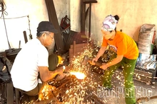 Giữ “những đóa hoa lửa” nghìn năm rực rỡ trong kỷ nguyên số