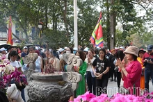 Đầu Xuân đi lễ