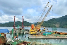 Đầu năm mới trên công trường dự án đường cao tốc Hòa Bình - Mộc Châu