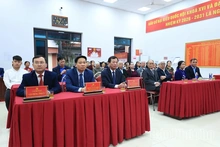 Standing Deputy Secretary of the Provincial Party Committee Bui Van Quang Attends Opening Ceremony and Casts Vote in Thanh Mieu Ward