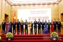 Kỳ họp thứ nhất HĐND tỉnh khóa XX: Kiện toàn các chức danh của HĐND tỉnh và UBND tỉnh