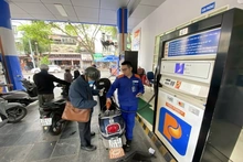 Giá xăng dầu hôm nay (3-4): Tăng vọt