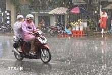 Bắc Bộ chuẩn bị đón mưa lớn, trời chuyển mát từ 17/4
