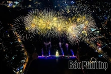 Lung linh pháo hoa chào mừng Giỗ Tổ Hùng Vương năm 2026