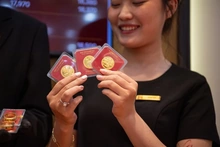 Giá vàng hôm nay 1/5/2026: Thế giới tăng “bốc đầu”, SJC giảm 12 triệu một tháng