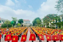 Thiếu nhi Đất Tổ vững bước dưới cờ Đội