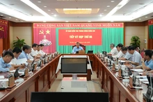 Ủy ban Kiểm tra Trung ương cảnh cáo, đề nghị thi hành kỷ luật nhiều cán bộ