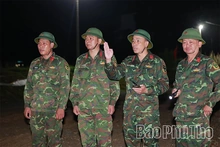 Safeguarding the “Traffic Arterry” Over the Doan Hung Pontoon Bridge