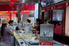 Giá vàng hôm nay 2/6/2026: Thế giới rơi thẳng đứng, trong nước áp lực giảm mạnh