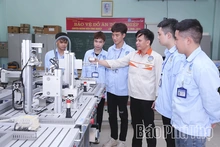 Phú Thọ đẩy mạnh sử dụng AI trong lao động, sản xuất