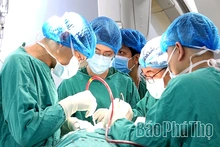 Cứu sống người bệnh vỡ phình động mạch chủ bụng nguy kịch