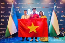 Em Đinh Xuân Phúc giành Huy chương Vàng Olympic Hóa học Quốc tế