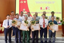Xã Hợp Lý: 68 đảng viên được trao tặng Huy hiệu Đảng đợt 2/9