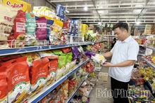 Đà Bắc đẩy mạnh phát triển thương mại - dịch vụ
