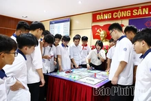 Trường THPT Chuyên Vĩnh Phúc xuất quân dự chung kết toàn quốc AIROC 2026