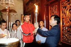 Lễ xin lửa và rước đuốc Đại hội TDTT tỉnh lần thứ IX