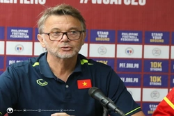 HLV Philippe Troussier: Đội tuyển Việt Nam sẵn sàng bước vào thử thách