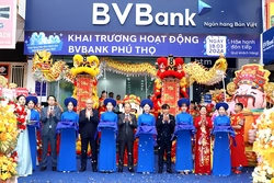 Khai trương Ngân hàng Bản Việt tại Phú Thọ