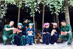 Kỳ II: Màu áo xanh giữa đại ngàn biên giới