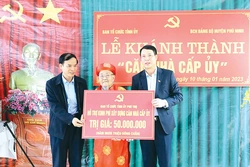 Trọn nghĩa vẹn tình hai tiếng: Đồng chí