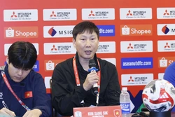 HLV Kim Sang Sik: Đây mới chỉ là khởi đầu trong hành trình lấy lại vị thế cho Bóng đá Việt Nam