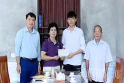 Tâm huyết với công tác khuyến học