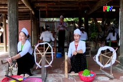 Keeping the weaving tradition alive