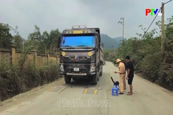 Siết chặt quản lý phương tiện vận tải