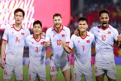 Xuân Son lập công, Việt Nam thắng Malaysia 2-0