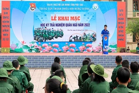 Khai mạc “Học kỳ trải nghiệm trong quân ngũ”