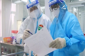 Tăng cường quản lý, giám sát các ca mắc COVID-19 tại nhà, nơi cư trú