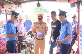 Đảm bảo an toàn tại các bến khách ngang sông