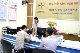 Lợi ích thanh toán tiền điện không dùng tiền mặt