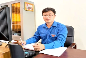 Tiếp nối truyền thống Anh hùng cách mạng