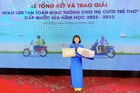 Cô Hoàng Thị Bích Thảo giành giải Nhì toàn quốc “An toàn giao thông cho nụ cười trẻ thơ”