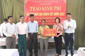 Huy động nguồn xóa nhà tạm cho hộ nghèo