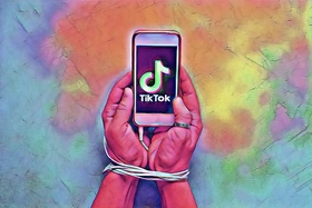 TikTok đột ngột biến mất và những thay đổi trong cuộc sống của giới trẻ Hong Kong