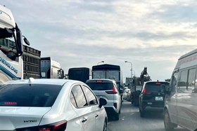 Giải quyết ùn tắc trên Quốc lộ 32C đoạn TP Việt Trì đi cầu Phong Châu