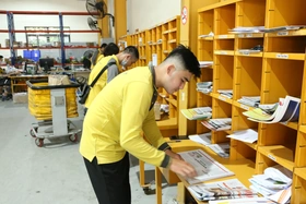 “Cầu nối” đưa báo Đảng đến với bạn đọc