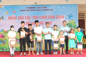 Tưng  bừng Ngày hội trò chơi dân gian