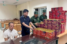 Quyết tâm trấn áp các loại tội phạm ở khu vực biên giới