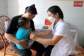 Khắc phục tình trạng thiếu vắc xin tiêm chủng mở rộng