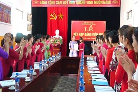 Công tác xây dựng Đảng trong trường học ở Yên Lập