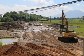 Đẩy nhanh tiến độ thi công đường Thanh Thủy - Thanh Sơn