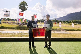 Hấp dẫn đua môtô địa hình lần đầu tiên ở vùng Bảy Núi