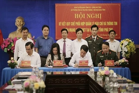 Kỳ 2: Thẳng thắn đối diện, đấu tranh kiên quyết